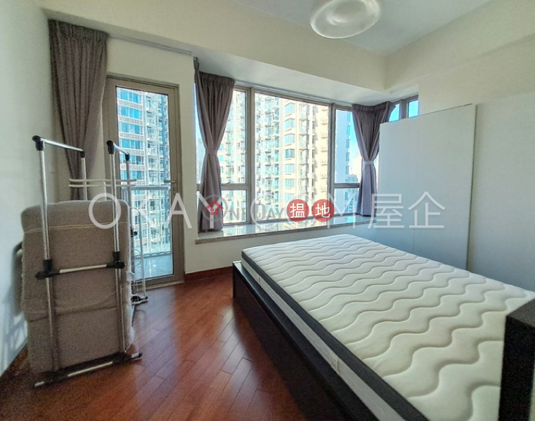 Popular 2 bedroom with balcony | For Sale | The Avenue Tower 2 囍匯 2座 Sales Listings