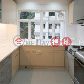 Stylish 3 bedroom with parking | Rental