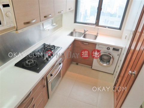 Gorgeous 3 bedroom in Mid-levels West | Rental | Palatial Crest 輝煌豪園 _0