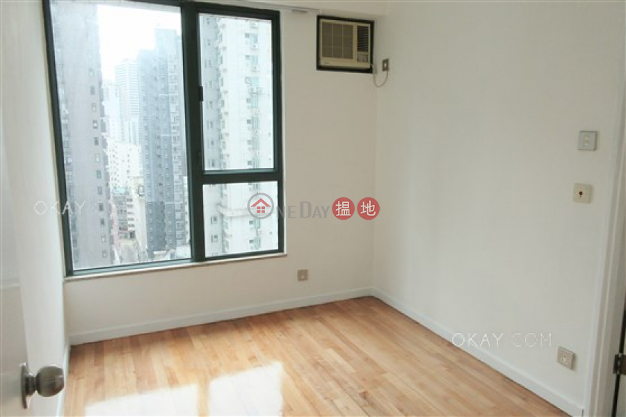 HK$ 32,000/ month, Elite Court | Western District Intimate 3 bedroom on high floor with balcony | Rental