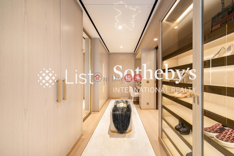 HK$ 1M/ month, Dukes Place (or Duke\'s Place) Wan Chai District Property for Rent at Dukes Place (or Duke\'s Place) with 4 Bedrooms