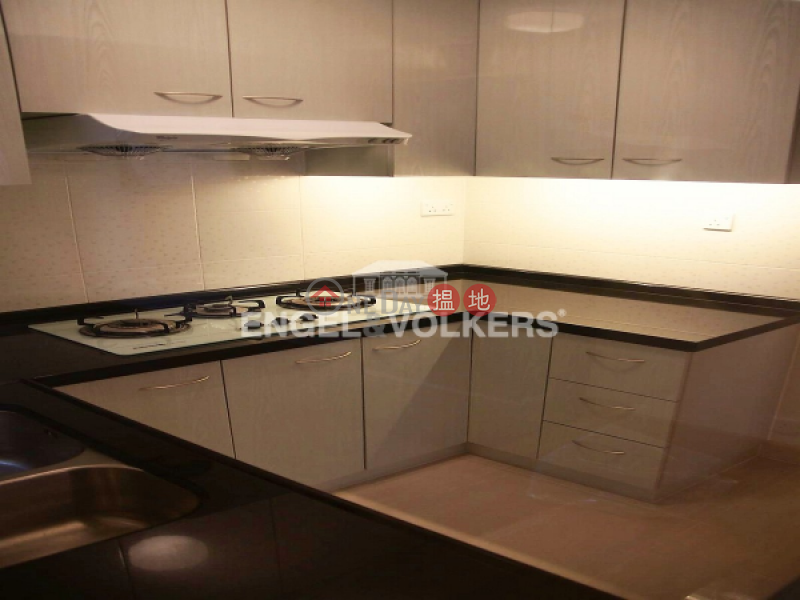 HK$ 13M Sherwood Court, Wan Chai District 3 Bedroom Family Flat for Sale in Happy Valley