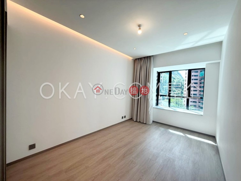 Luxurious 3 bedroom with balcony & parking | Rental | Dynasty Court 帝景園 Rental Listings