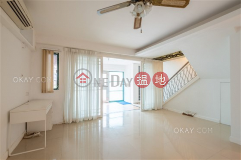 Gorgeous house with rooftop & parking | For Sale | Burlingame Garden 柏寧頓花園 _0
