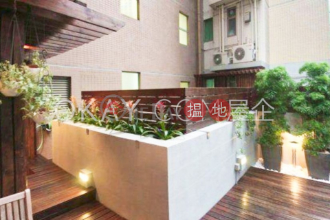 Charming 1 bedroom with terrace & balcony | For Sale | The Zenith Phase 1, Block 2 尚翹峰1期2座 _0