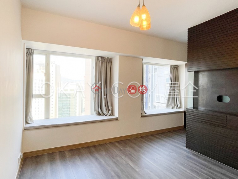 HK$ 46,000/ month | Centrestage | Central District Stylish 2 bedroom on high floor with balcony | Rental