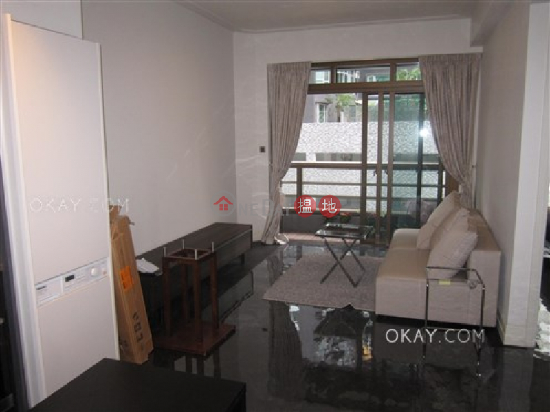 2房1廁,露台《CASTLE ONE BY V出租單位》-1衛城道 | 西區|香港|出租-HK$ 36,000/ 月