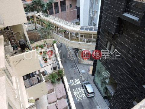 Elegant 3 bedroom with balcony | Rental, Wise Mansion 威勝大廈 | Western District (OKAY-R153802)_0