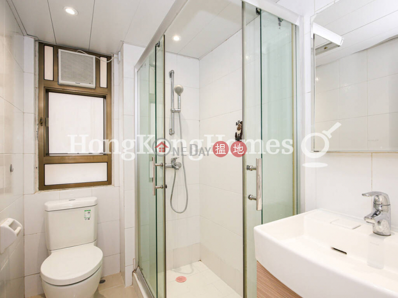 HK$ 55,000/ month Wing Hong Mansion, Central District 3 Bedroom Family Unit for Rent at Wing Hong Mansion