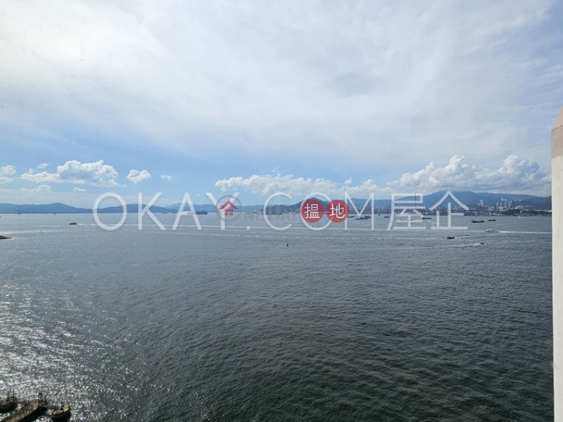 Charming 1 bed on high floor with sea views & rooftop | Rental | Grand Fortune Mansion 裕福大廈 Rental Listings