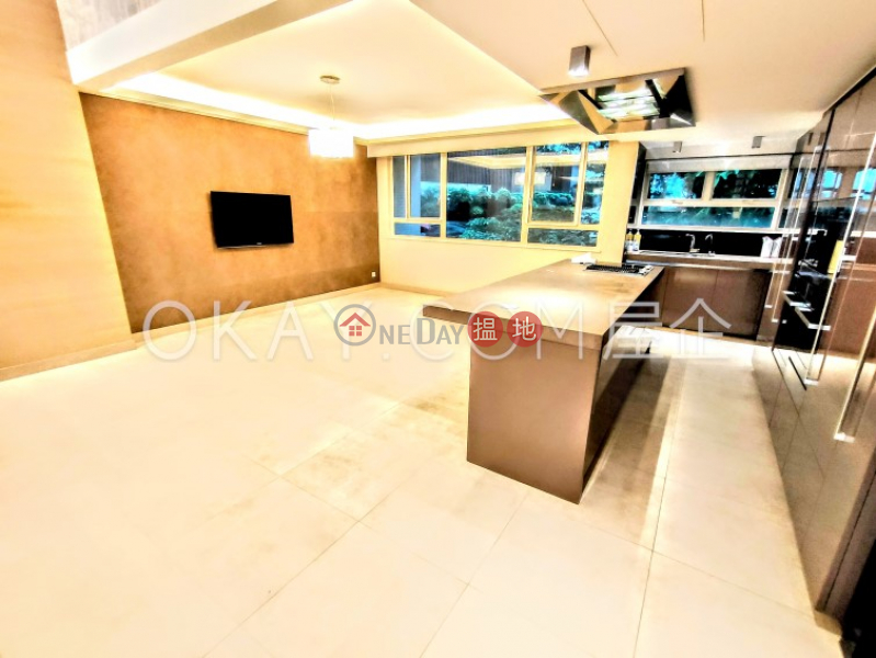 Stylish 3 bedroom with balcony | For Sale 7 May Road | Central District | Hong Kong | Sales, HK$ 86M