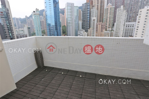 Tasteful 2 bedroom on high floor with rooftop & balcony | For Sale | Amber Lodge 金珀苑 _0
