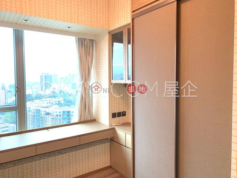 Popular 3 bedroom on high floor with balcony | Rental | Parc Palais Block 5 & 7 君頤峰 5 & 7座 Rental Listings