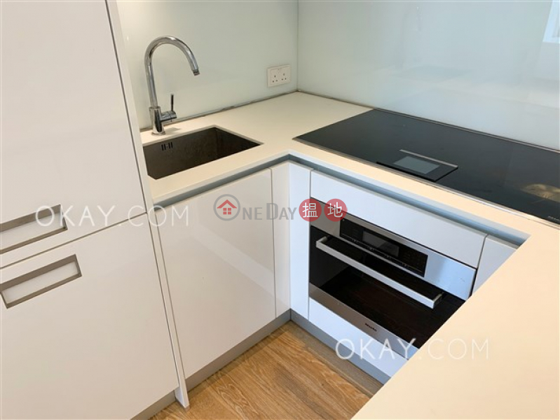 HK$ 37,000/ month | yoo Residence, Wan Chai District, Charming 2 bedroom on high floor with balcony | Rental
