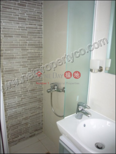 One good size bedroom apartment for Rent 205-207 Hennessy Road | Wan Chai District | Hong Kong | Rental HK$ 13,500/ month