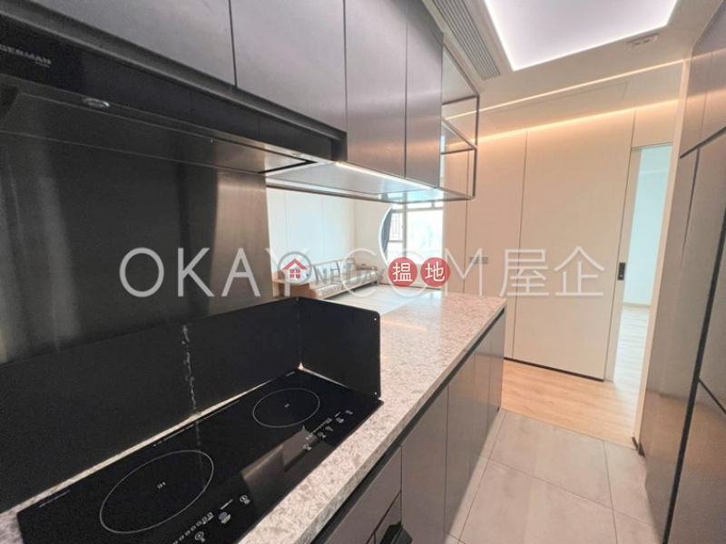 Elegant 3 bedroom on high floor with harbour views | For Sale, 8 Hung Lai Road | Kowloon City Hong Kong Sales, HK$ 25M