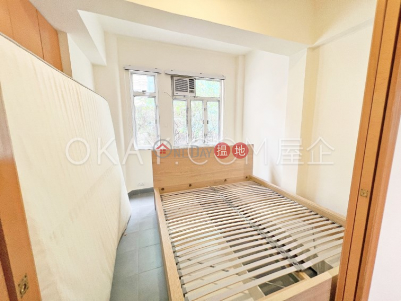 Tasteful 1 bedroom with rooftop | For Sale | 14 Sik On Street 適安街14號 Sales Listings