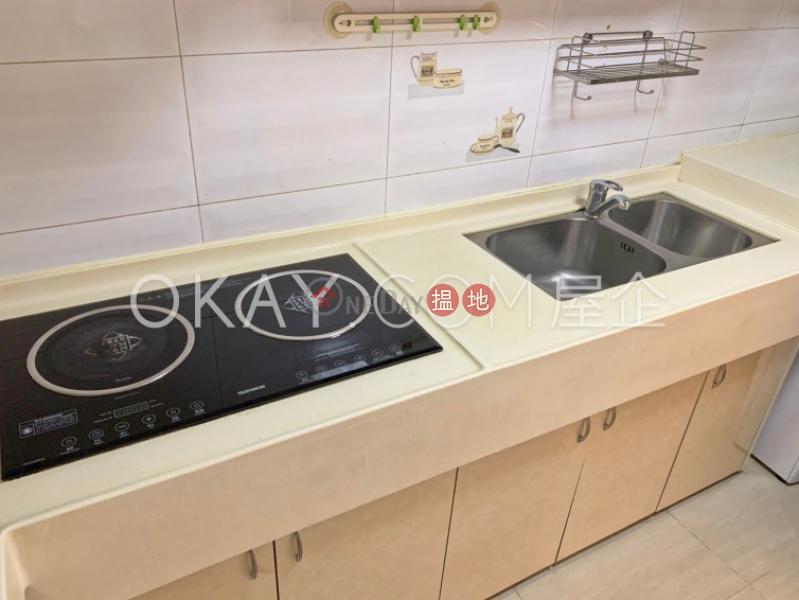 HK$ 27,500/ month, Hoi Kung Court, Wan Chai District Practical 2 bedroom in Causeway Bay | Rental