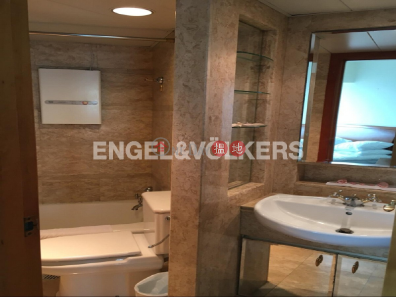 2 Bedroom Flat for Sale in Kennedy Town, Manhattan Heights 高逸華軒 Sales Listings | Western District (EVHK44998)