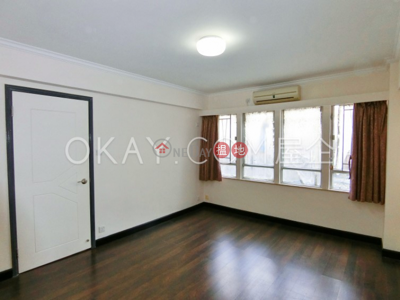 HK$ 18.8M | COMFORT COURT | Kowloon City | Rare 3 bedroom with parking | For Sale