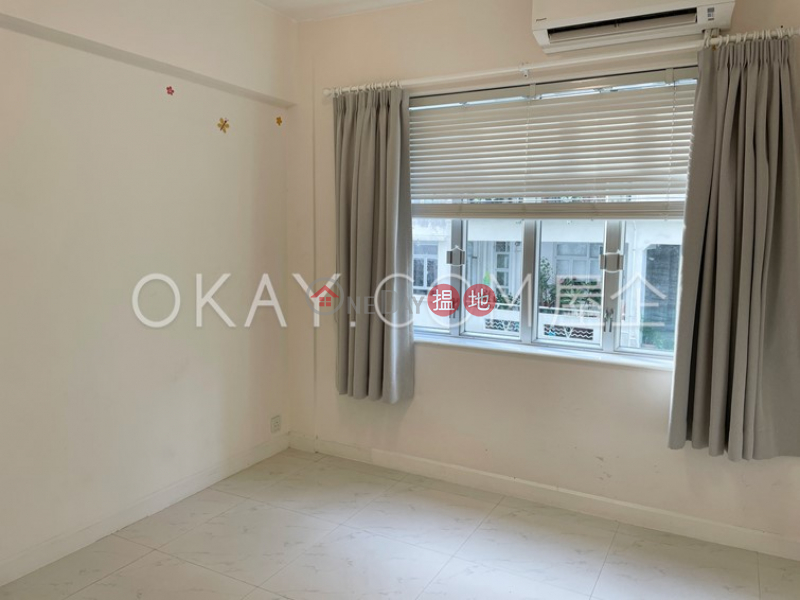 Nicely kept 3 bedroom with balcony | Rental, 68A MacDonnell Road | Central District Hong Kong Rental | HK$ 45,000/ month