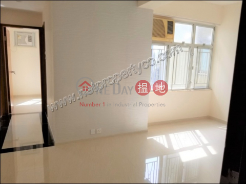 Residential for Rent in Causeway Bay, Lockhart House Block A 駱克大廈A座 | Wan Chai District (A060045)_0