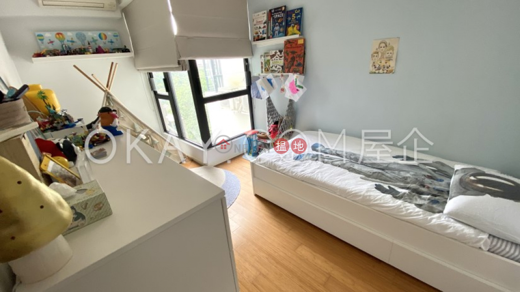 HK$ 21.8M, Aqua 33 Western District | Unique 3 bedroom with parking | For Sale