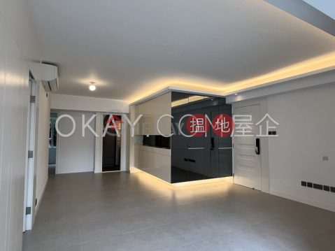 Elegant 3 bedroom with balcony | Rental, Pine Gardens 松苑 | Wan Chai District (OKAY-R50941)_0