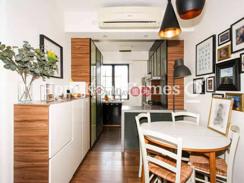 2 Bedroom Unit for Rent at Rowen Court 25 Babington Path | Western District, Hong Kong | Rental | HK$ 33,000/ month