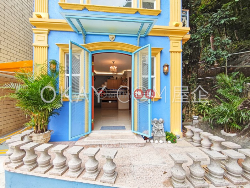 Stylish house with balcony & parking | For Sale | No. 1A Pan Long Wan 檳榔灣1A號 Sales Listings