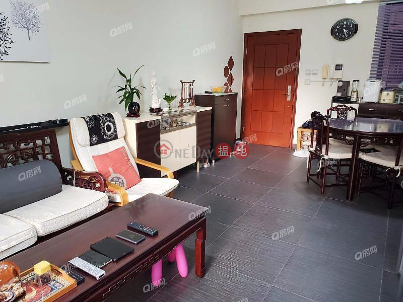 Property Search Hong Kong | OneDay | Residential Sales Listings Meadowlands | 3 bedroom Mid Floor Flat for Sale
