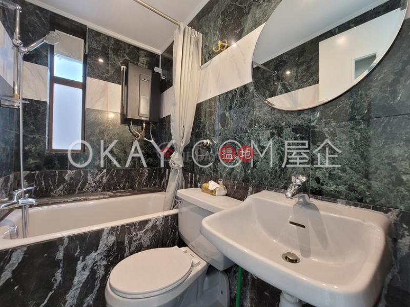 Popular 2 bedroom on high floor with balcony | Rental, 5 Discovery Bay Road | Lantau Island Hong Kong Rental HK$ 25,000/ month