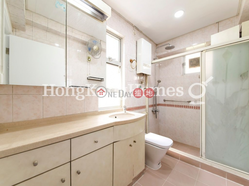Property Search Hong Kong | OneDay | Residential, Rental Listings | 3 Bedroom Family Unit for Rent at Emerald Gardens