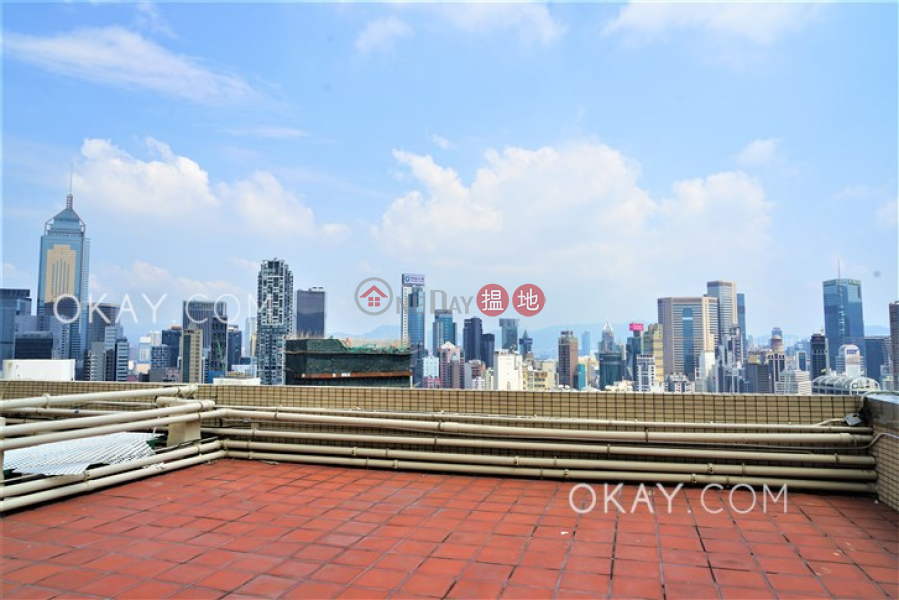 Popular 2 bedroom on high floor with rooftop & parking | Rental | Moon Fair Mansion 滿輝大廈 Rental Listings