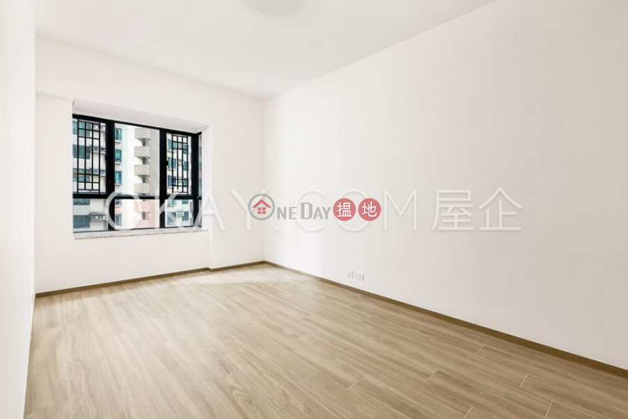 HK$ 50.8M, Dynasty Court | Central District, Exquisite 3 bedroom with harbour views, balcony | For Sale