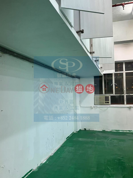 HK$ 18,000/ month Wah Tat Industrial Centre, Kwai Tsing District Kwai Chung Wah Tat: nice rental price, with loft, able to be half storage and half office