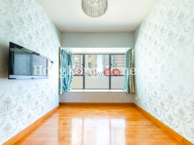 HK$ 36,000/ month | The Waterfront Phase 1 Tower 3, Yau Tsim Mong 3 Bedroom Family Unit for Rent at The Waterfront Phase 1 Tower 3