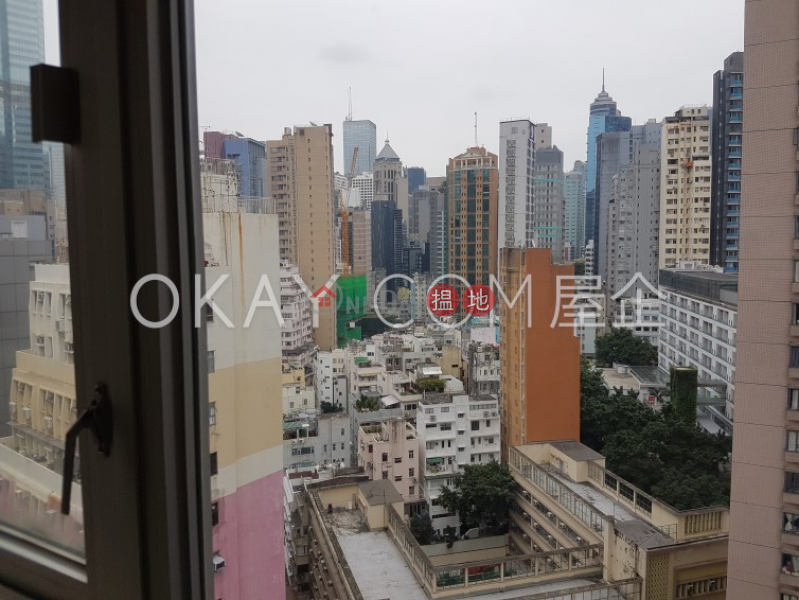 HK$ 8.08M, Manhattan Avenue Western District | Lovely 2 bedroom on high floor with balcony | For Sale