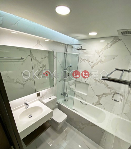 Lovely 2 bedroom on high floor | For Sale, 250-254 Gloucester Road | Wan Chai District | Hong Kong Sales HK$ 8.8M