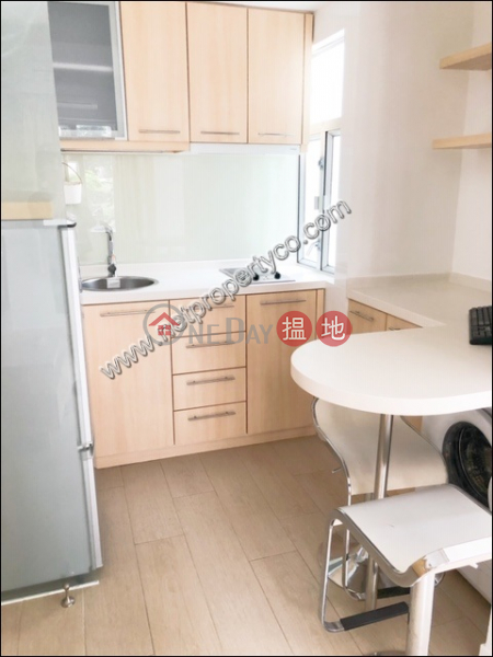 Featured design unit lcoated in Sheung Wan, 198-202 Hollywood Road | Central District, Hong Kong, Rental | HK$ 18,500/ month