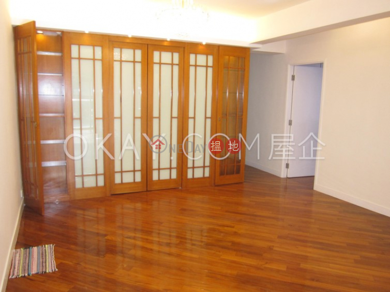 HK$ 50,000/ month 47-49 Blue Pool Road, Wan Chai District | Gorgeous 3 bedroom with balcony | Rental