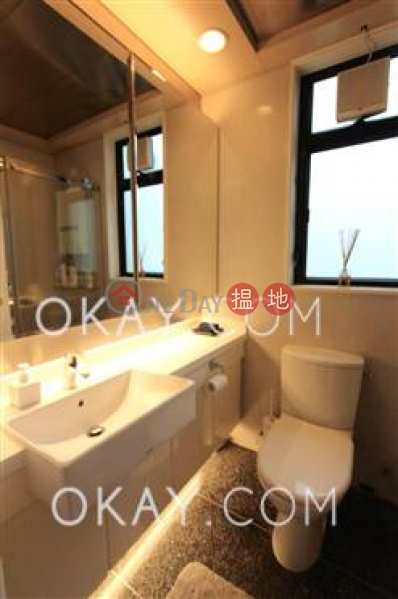 HK$ 12M Bella Vista, Western District Gorgeous 2 bedroom on high floor | For Sale