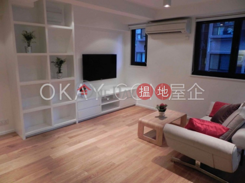 Generous 1 bedroom in Sheung Wan | For Sale | Kelford Mansion 啟發大廈 _0