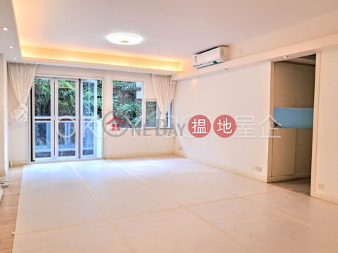 Stylish 3 bedroom with balcony | Rental, Greenville Gardens 嘉苑 | Wan Chai District (OKAY-R58908)_0