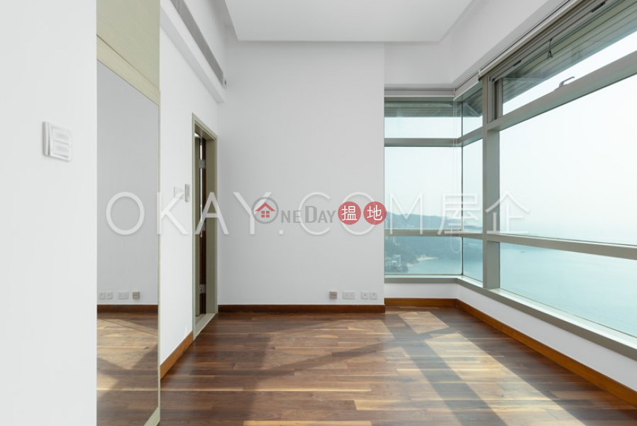 Unique 4 bedroom on high floor with sea views & balcony | Rental | Grosvenor Place Grosvenor Place Rental Listings