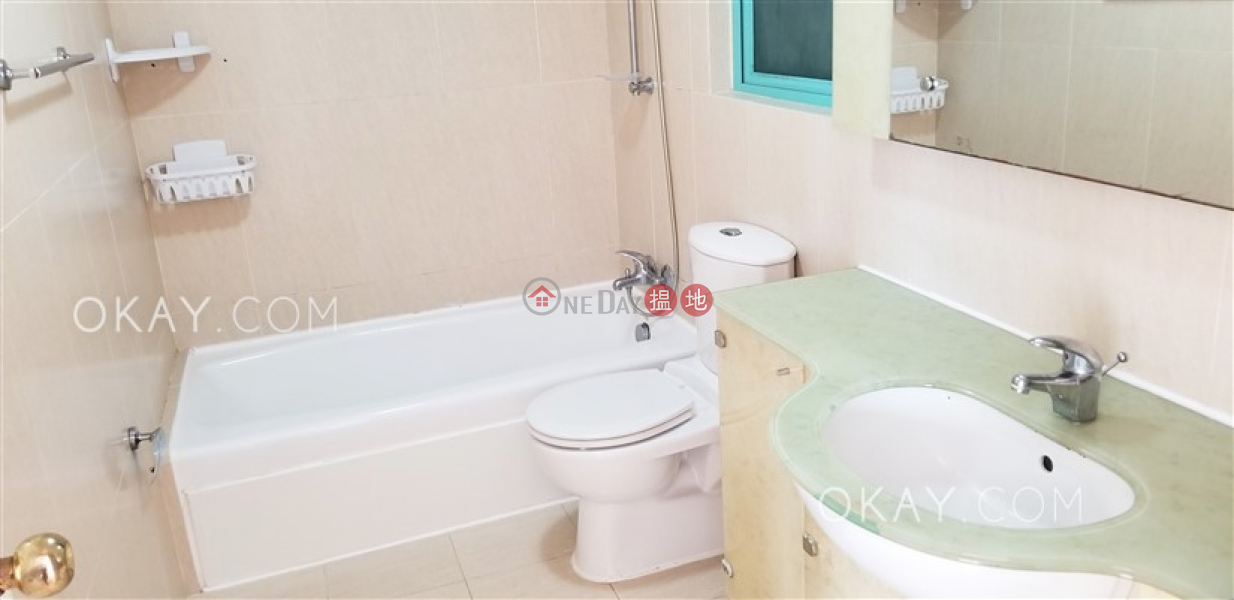 Tasteful 3 bedroom in Discovery Bay | Rental, 27 Discovery Bay Road | Lantau Island | Hong Kong, Rental HK$ 25,000/ month