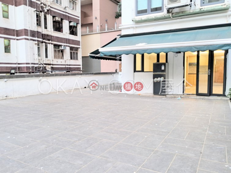 Gorgeous 2 bedroom with terrace | Rental, Johnston Court 莊士頓大樓 Rental Listings | Wan Chai District (OKAY-R371291)