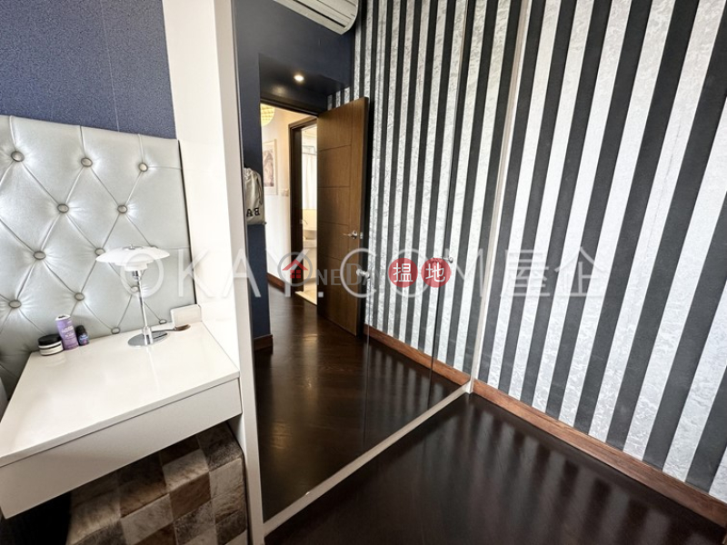 Nicely kept 2 bedroom on high floor with balcony | Rental | 1 Wo Fung Street | Western District | Hong Kong Rental HK$ 36,000/ month