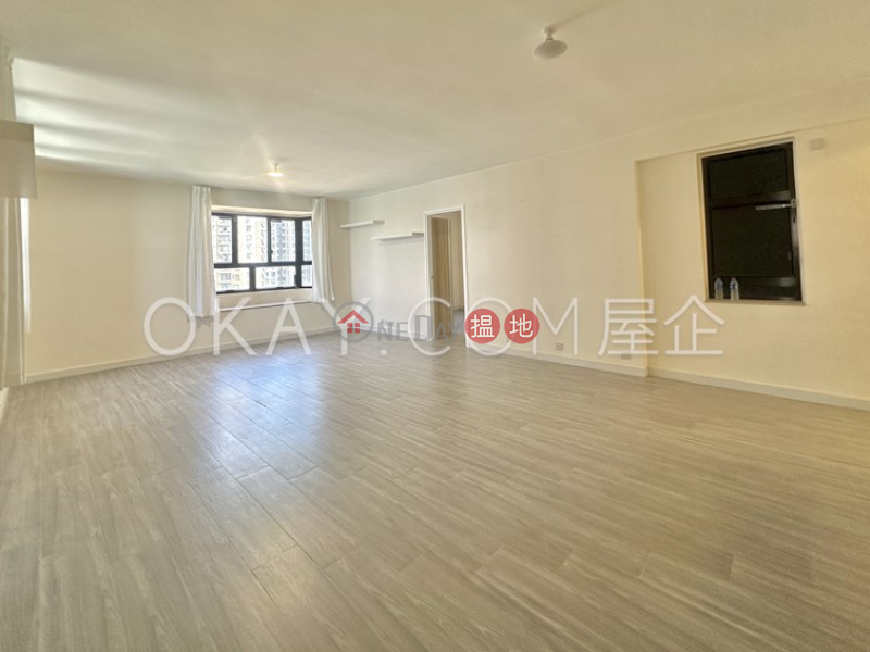 Unique 3 bedroom in Causeway Bay | Rental | Victoria Centre Block 2 維多利中心 2座 Rental Listings