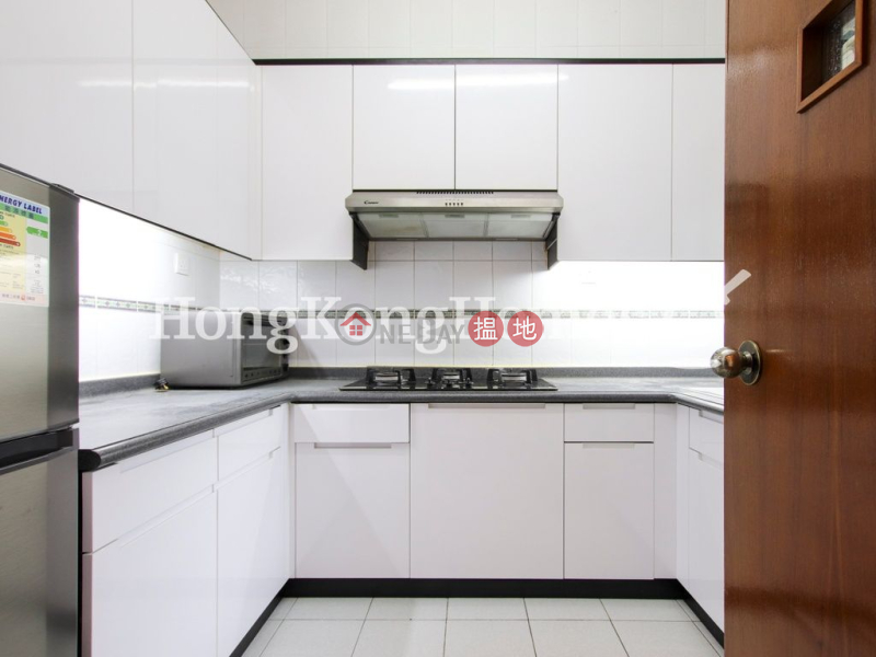 Property Search Hong Kong | OneDay | Residential, Sales Listings | 2 Bedroom Unit at Hillsborough Court | For Sale